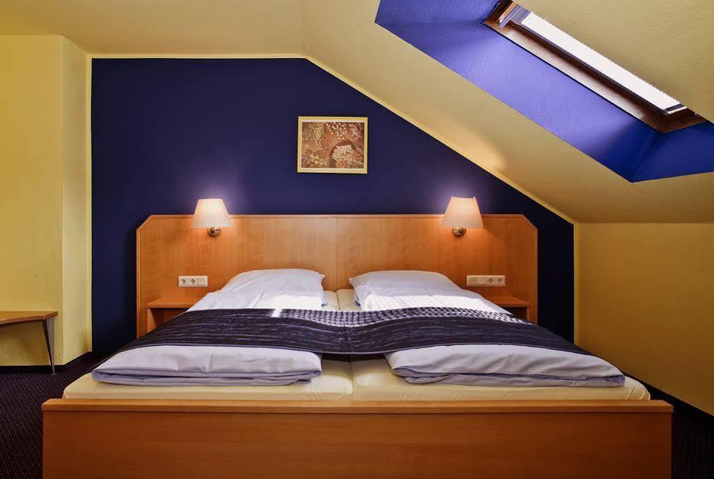 Pension Vicus Passau Exteriör bild