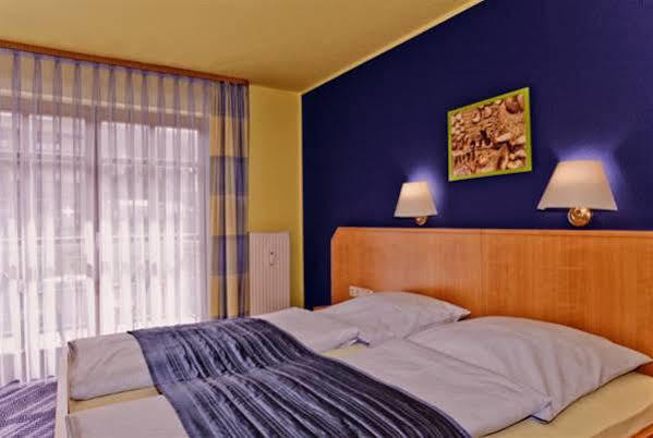 Pension Vicus Passau Exteriör bild